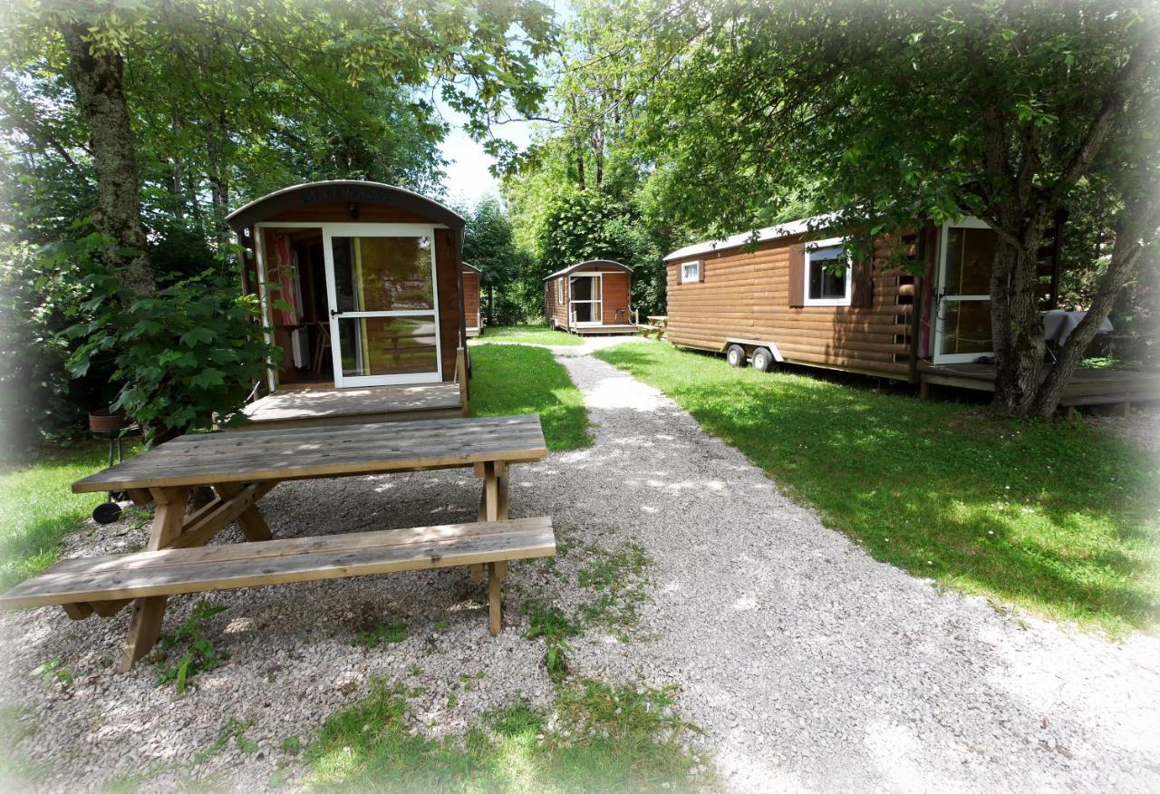 Roulottes Gites - Auberge De La Riviere Foncine-le-Haut Екстериор снимка